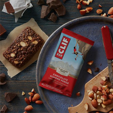 Clif Chocolate Almond Fudge flavour Energy bar 68g - Case of 12 [Best Before: 18/08/2025]